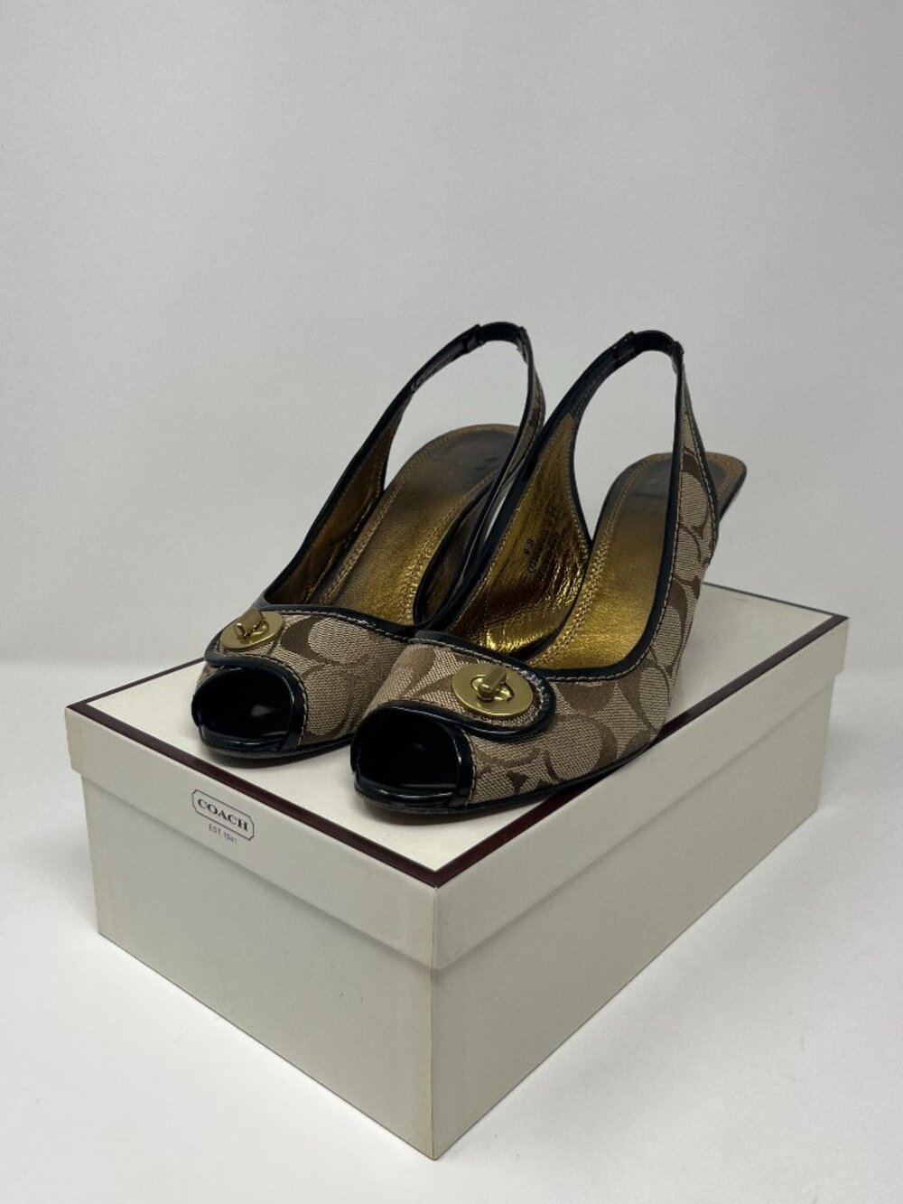 Vintage Coach Brook Signature Slingback Heels - Size 9 M